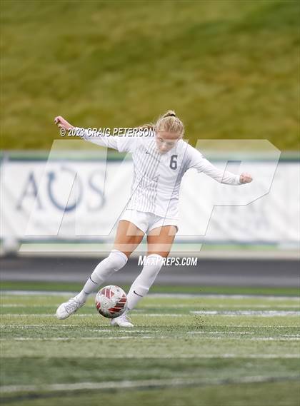Thumbnail 1 in Ridgeline vs. Timpanogos (UHSAA 4A Quarterfinals) photogallery.