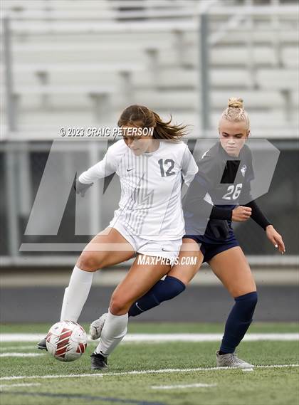 Thumbnail 3 in Ridgeline vs. Timpanogos (UHSAA 4A Quarterfinals) photogallery.