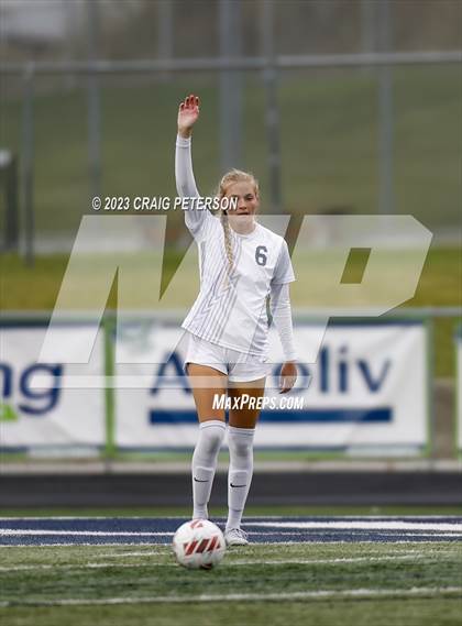 Thumbnail 3 in Ridgeline vs. Timpanogos (UHSAA 4A Quarterfinals) photogallery.