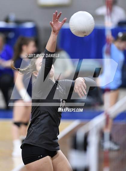Thumbnail 3 in Roosevelt vs. Mullen (CHSAA 4A Pool 1 Playoff) photogallery.