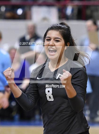 Thumbnail 1 in Roosevelt vs. Mullen (CHSAA 4A Pool 1 Playoff) photogallery.
