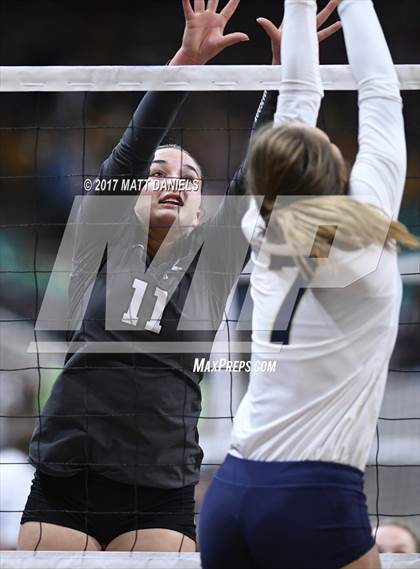 Thumbnail 1 in Roosevelt vs. Mullen (CHSAA 4A Pool 1 Playoff) photogallery.