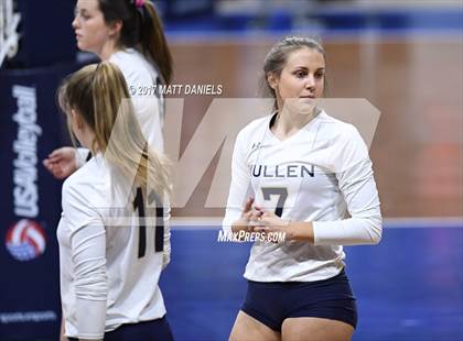 Thumbnail 3 in Roosevelt vs. Mullen (CHSAA 4A Pool 1 Playoff) photogallery.