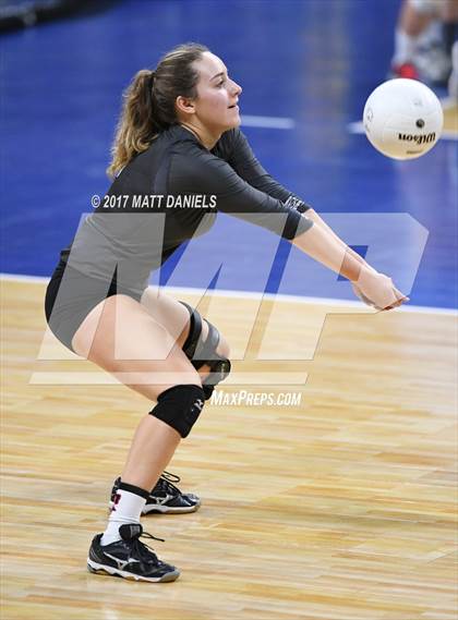 Thumbnail 1 in Roosevelt vs. Mullen (CHSAA 4A Pool 1 Playoff) photogallery.