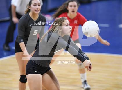 Thumbnail 3 in Roosevelt vs. Mullen (CHSAA 4A Pool 1 Playoff) photogallery.
