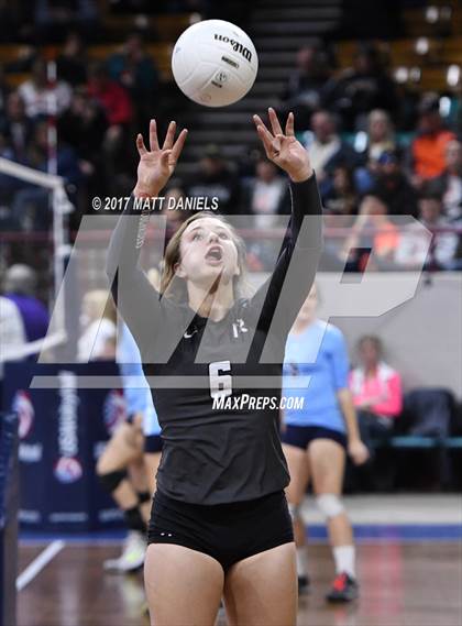 Thumbnail 2 in Roosevelt vs. Mullen (CHSAA 4A Pool 1 Playoff) photogallery.