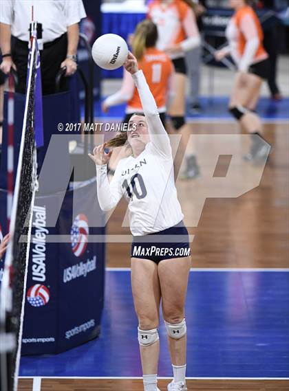 Thumbnail 2 in Roosevelt vs. Mullen (CHSAA 4A Pool 1 Playoff) photogallery.