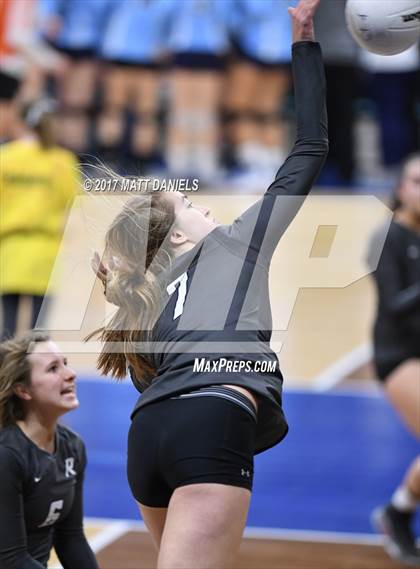 Thumbnail 3 in Roosevelt vs. Mullen (CHSAA 4A Pool 1 Playoff) photogallery.