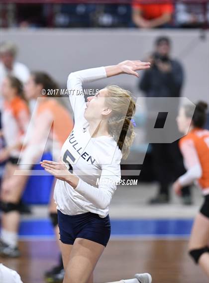 Thumbnail 2 in Roosevelt vs. Mullen (CHSAA 4A Pool 1 Playoff) photogallery.