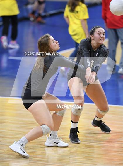 Thumbnail 2 in Roosevelt vs. Mullen (CHSAA 4A Pool 1 Playoff) photogallery.