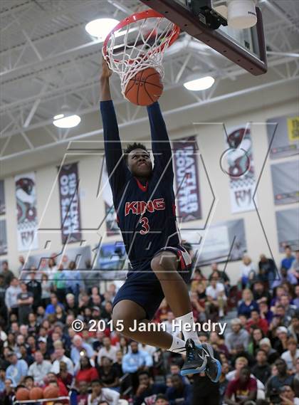 Thumbnail 3 in 2015 MaxPreps Holiday Classic Dunk Contest photogallery.