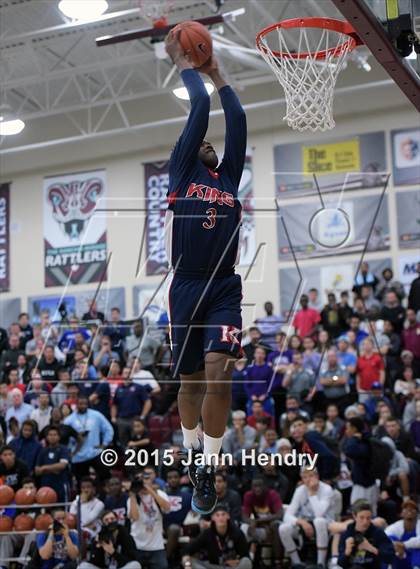 Thumbnail 3 in 2015 MaxPreps Holiday Classic Dunk Contest photogallery.