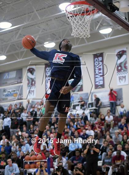Thumbnail 2 in 2015 MaxPreps Holiday Classic Dunk Contest photogallery.