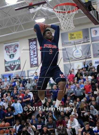 Thumbnail 3 in 2015 MaxPreps Holiday Classic Dunk Contest photogallery.