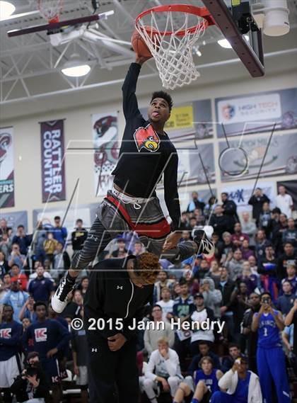 Thumbnail 3 in 2015 MaxPreps Holiday Classic Dunk Contest photogallery.