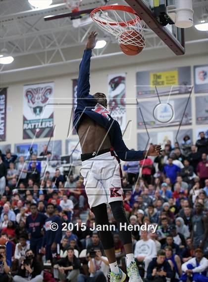 Thumbnail 1 in 2015 MaxPreps Holiday Classic Dunk Contest photogallery.