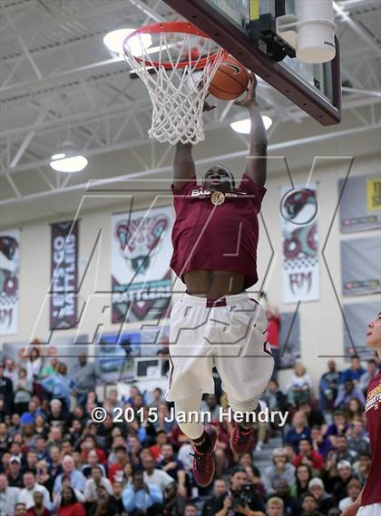 Thumbnail 3 in 2015 MaxPreps Holiday Classic Dunk Contest photogallery.
