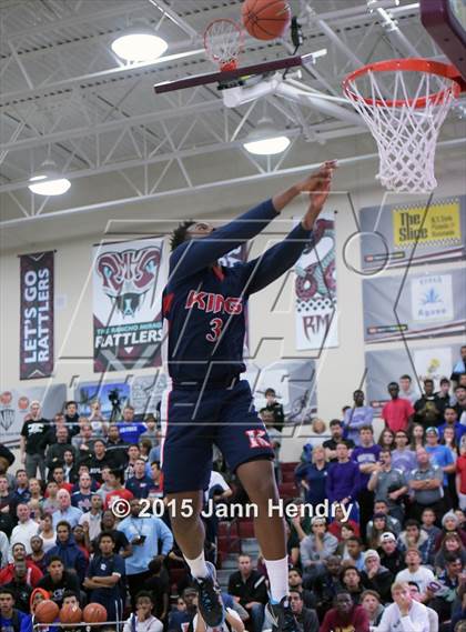 Thumbnail 1 in 2015 MaxPreps Holiday Classic Dunk Contest photogallery.