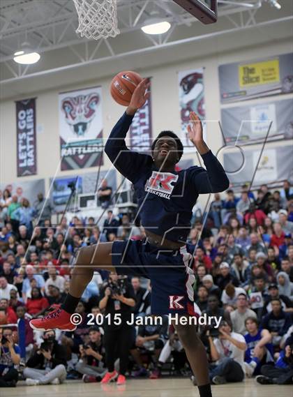Thumbnail 1 in 2015 MaxPreps Holiday Classic Dunk Contest photogallery.