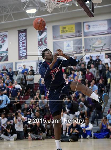 Thumbnail 2 in 2015 MaxPreps Holiday Classic Dunk Contest photogallery.