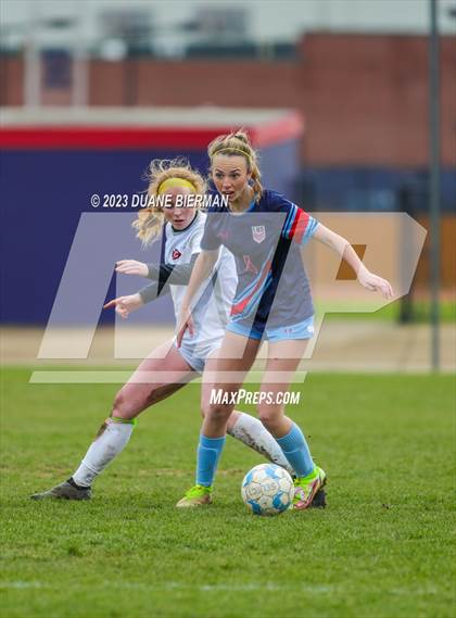 Thumbnail 2 in Clinton @ Lewisburg (MHSAA 6A Semifinal) photogallery.