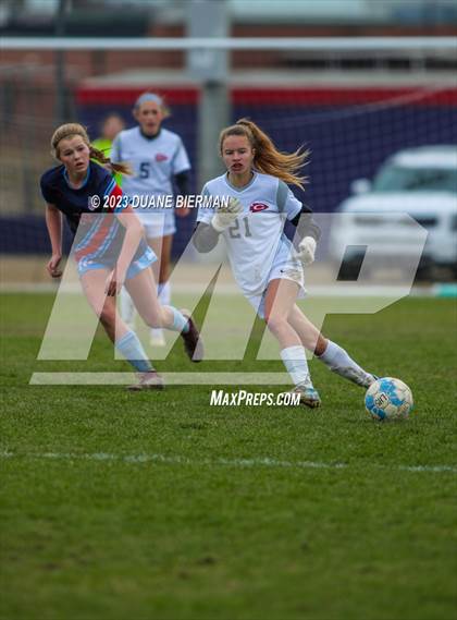 Thumbnail 3 in Clinton @ Lewisburg (MHSAA 6A Semifinal) photogallery.
