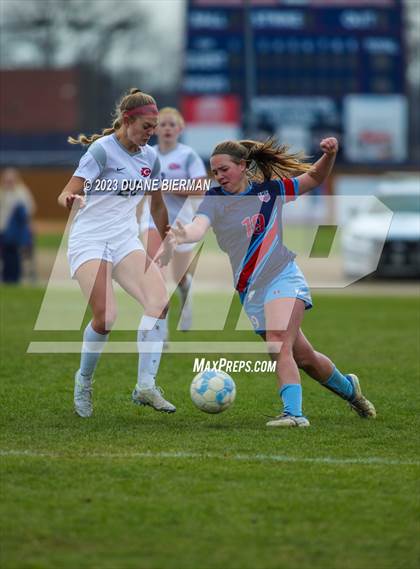 Thumbnail 3 in Clinton @ Lewisburg (MHSAA 6A Semifinal) photogallery.