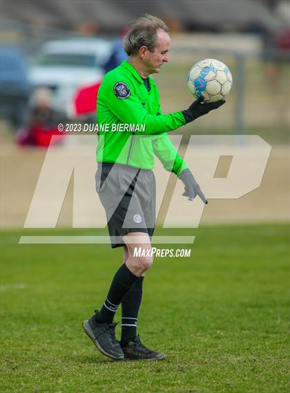 Thumbnail 2 in Clinton @ Lewisburg (MHSAA 6A Semifinal) photogallery.