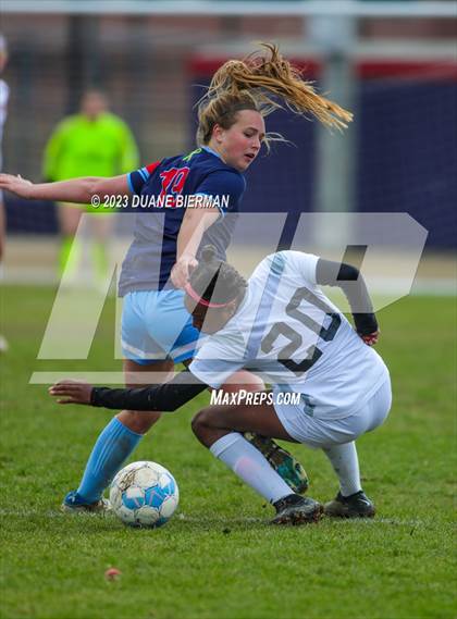 Thumbnail 2 in Clinton @ Lewisburg (MHSAA 6A Semifinal) photogallery.