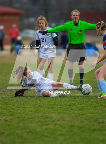 Thumbnail 3 in Clinton @ Lewisburg (MHSAA 6A Semifinal) photogallery.