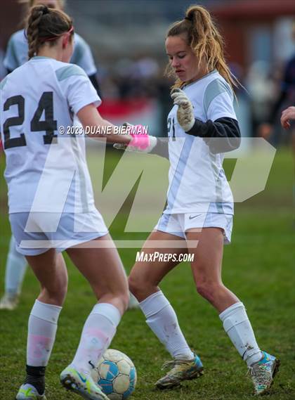 Thumbnail 2 in Clinton @ Lewisburg (MHSAA 6A Semifinal) photogallery.