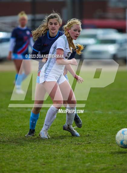 Thumbnail 3 in Clinton @ Lewisburg (MHSAA 6A Semifinal) photogallery.