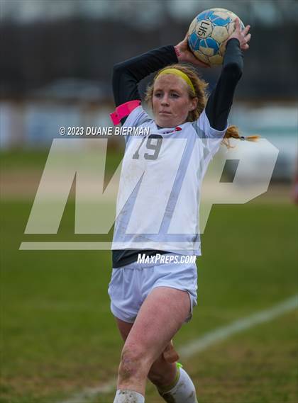 Thumbnail 2 in Clinton @ Lewisburg (MHSAA 6A Semifinal) photogallery.