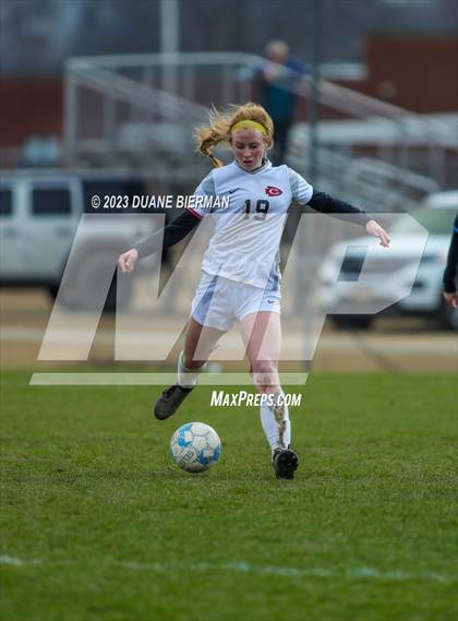 Thumbnail 3 in Clinton @ Lewisburg (MHSAA 6A Semifinal) photogallery.