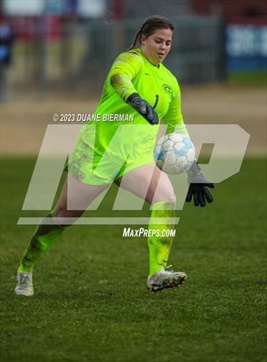 null - Photo 01