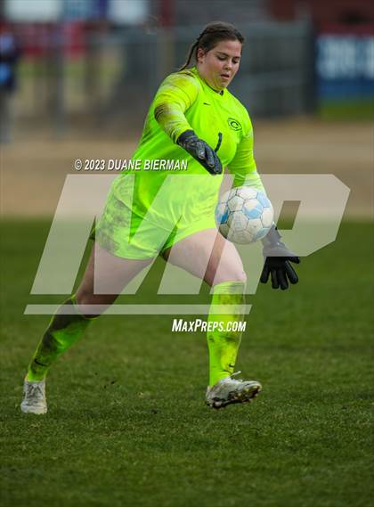Thumbnail 2 in Clinton @ Lewisburg (MHSAA 6A Semifinal) photogallery.