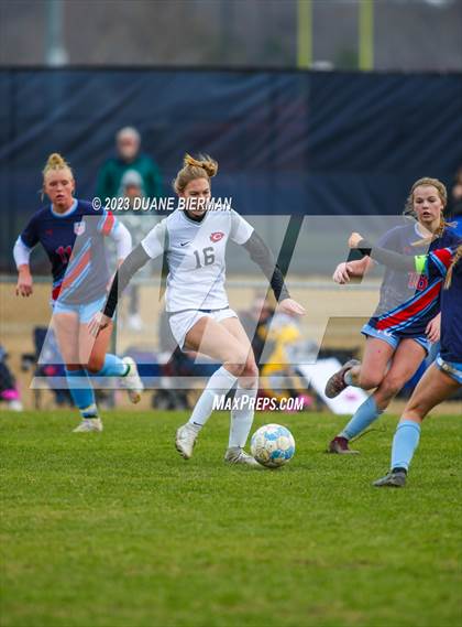 Thumbnail 2 in Clinton @ Lewisburg (MHSAA 6A Semifinal) photogallery.