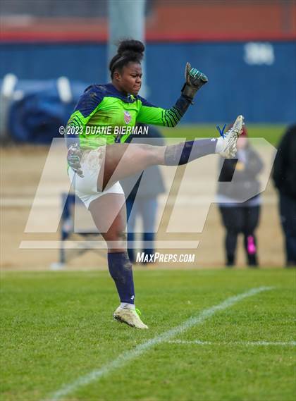 Thumbnail 2 in Clinton @ Lewisburg (MHSAA 6A Semifinal) photogallery.