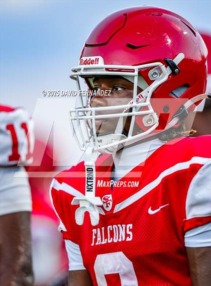 Thumbnail 2 in Terry Sanford @ Seventy-First photogallery.