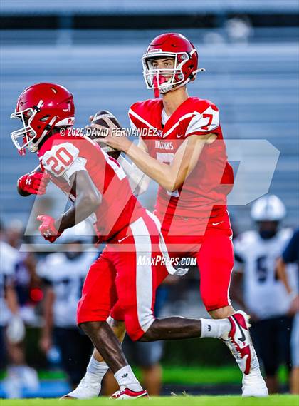 Thumbnail 2 in Terry Sanford @ Seventy-First photogallery.
