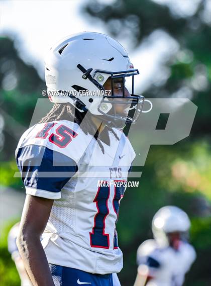 Thumbnail 1 in Terry Sanford @ Seventy-First photogallery.