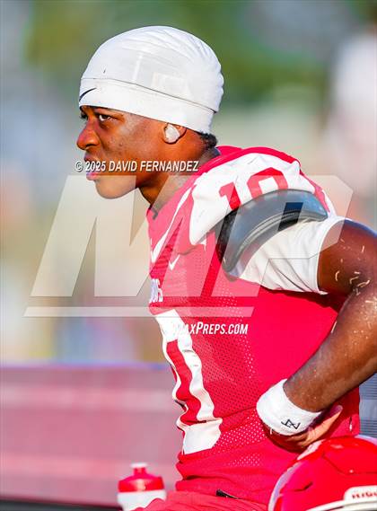 Thumbnail 3 in Terry Sanford @ Seventy-First photogallery.