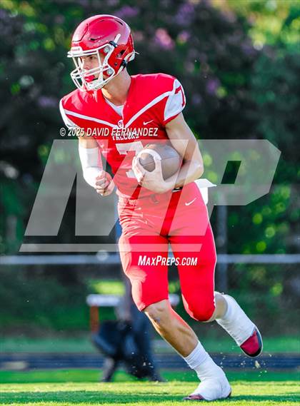 Thumbnail 3 in Terry Sanford @ Seventy-First photogallery.
