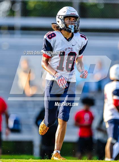 Thumbnail 2 in Terry Sanford @ Seventy-First photogallery.