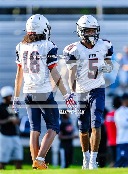 Thumbnail 1 in Terry Sanford @ Seventy-First photogallery.