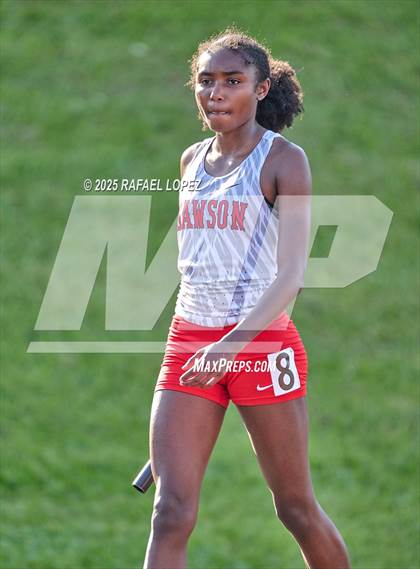 Thumbnail 1 in UIL 6A Track & Field Area 21&22 (4x400M Relay) photogallery.