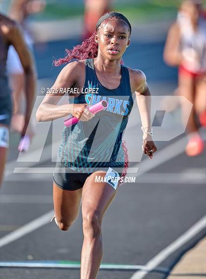 Thumbnail 3 in UIL 6A Track & Field Area 21&22 (4x400M Relay) photogallery.
