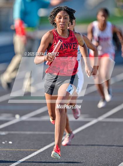 Thumbnail 2 in UIL 6A Track & Field Area 21&22 (4x400M Relay) photogallery.