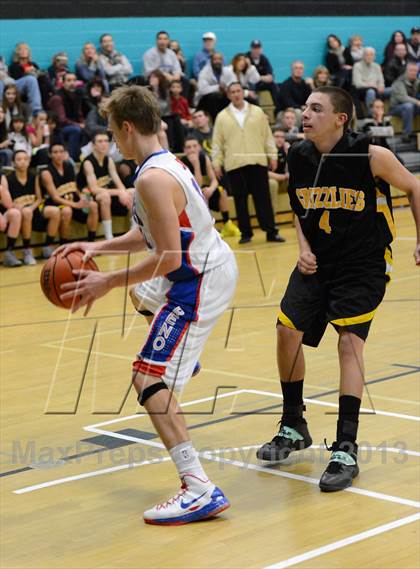 Thumbnail 1 in Reno vs. Galena (State Farm Classic) photogallery.