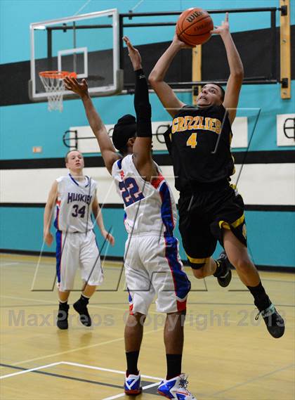 Thumbnail 2 in Reno vs. Galena (State Farm Classic) photogallery.